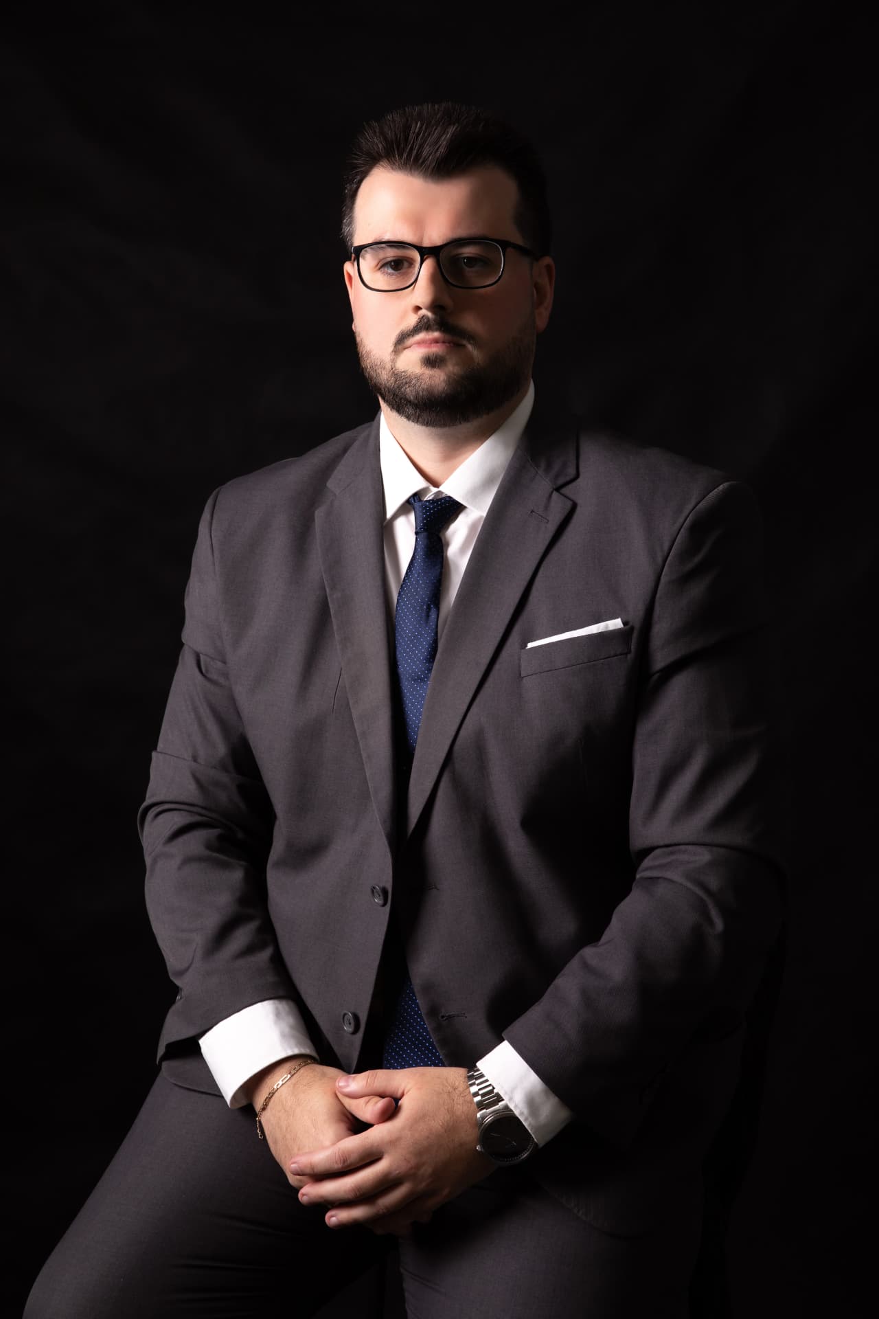 Retrato de Lucas Peretti Ferreira, sócio-administrador do escritório PGC Advocacia
